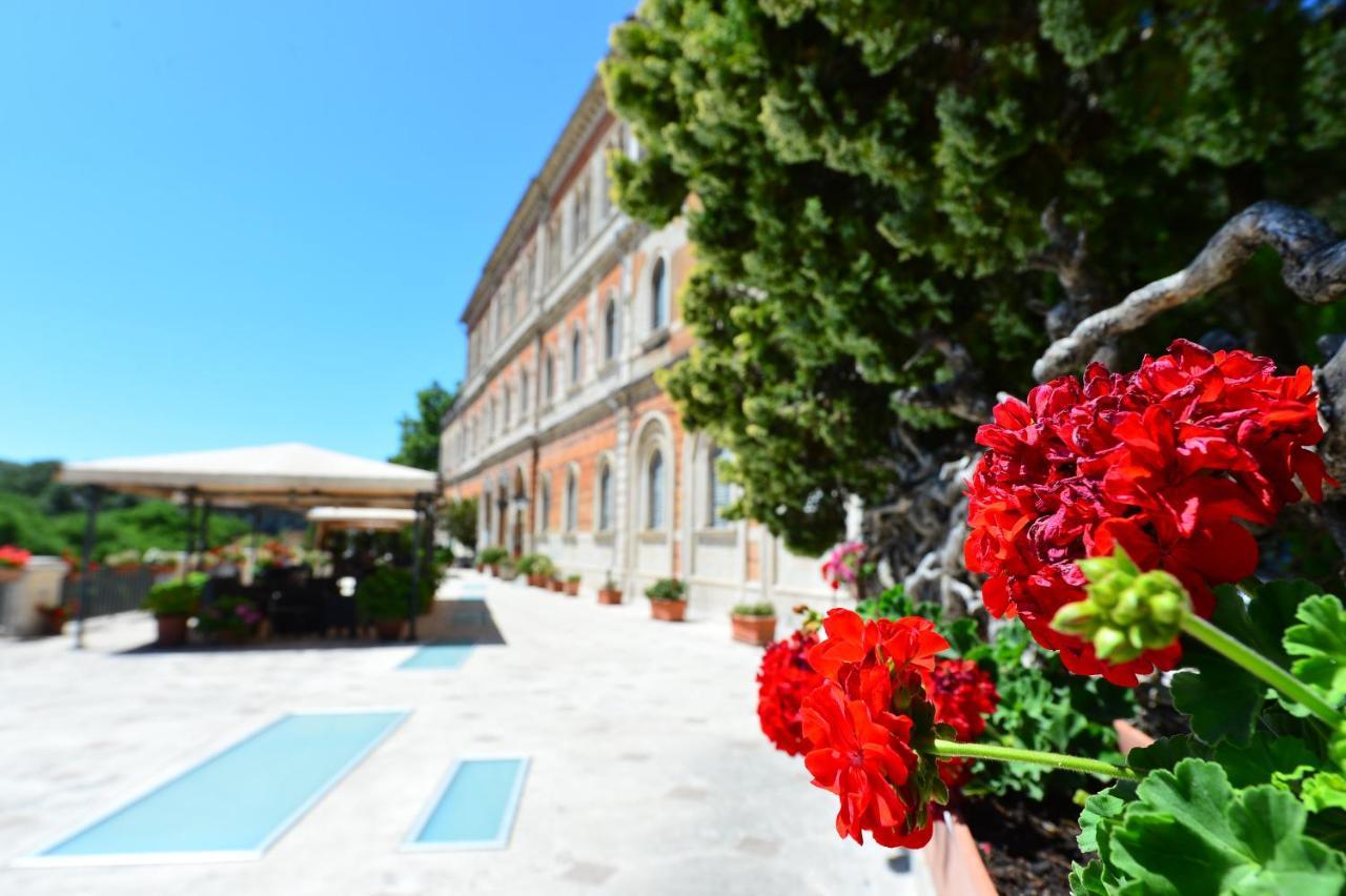 Hotel Iris Perugia Exterior photo