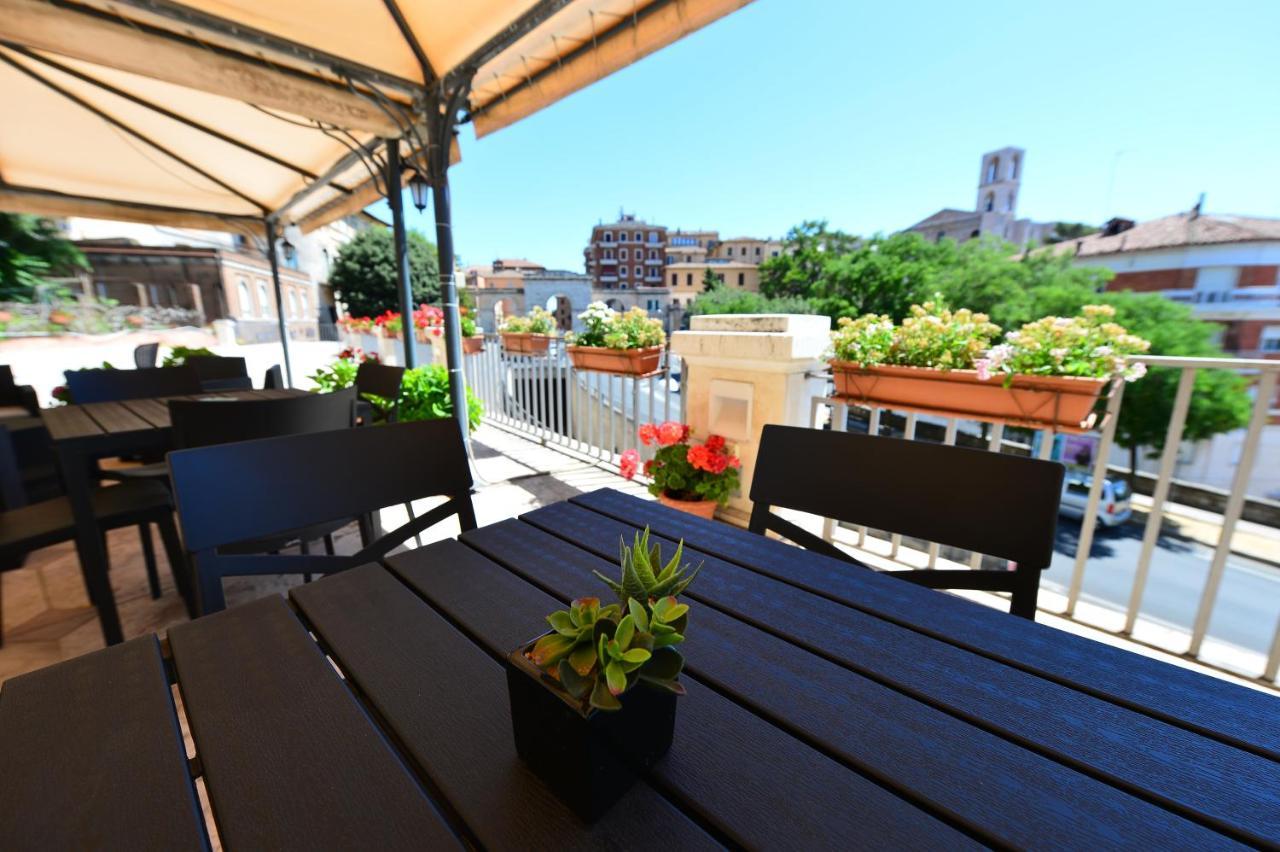 Hotel Iris Perugia Exterior photo