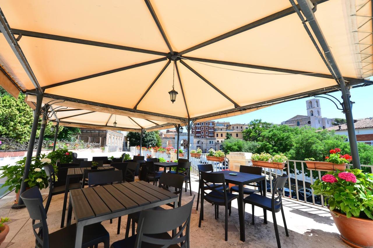 Hotel Iris Perugia Exterior photo
