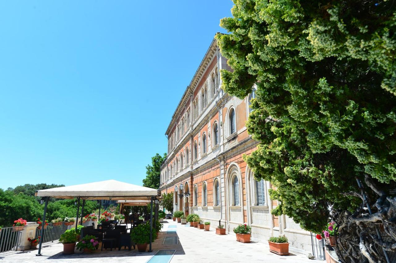 Hotel Iris Perugia Exterior photo