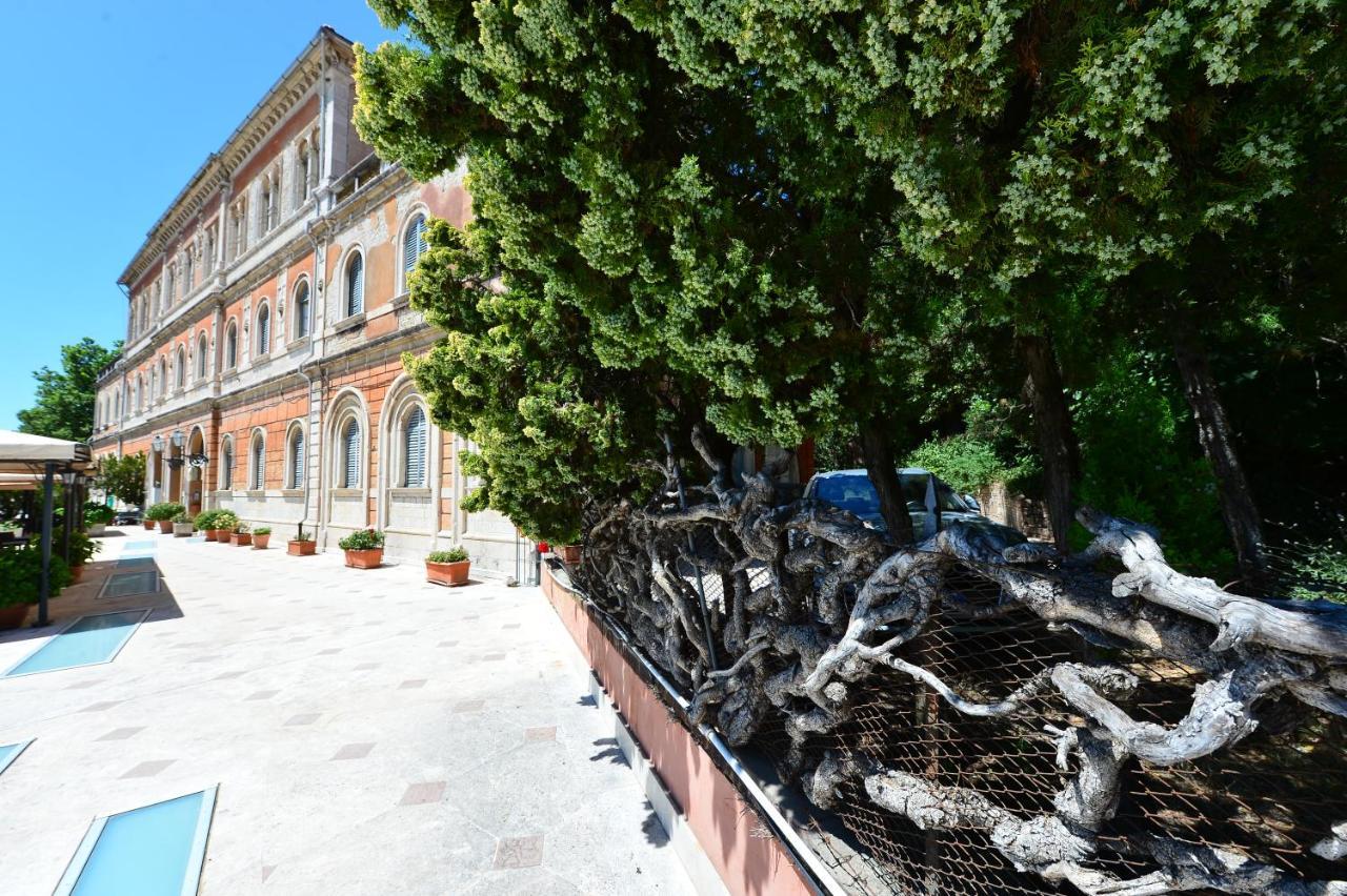 Hotel Iris Perugia Exterior photo