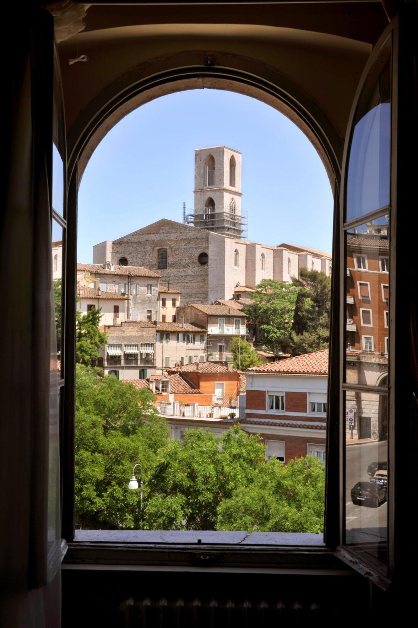Hotel Iris Perugia Exterior photo