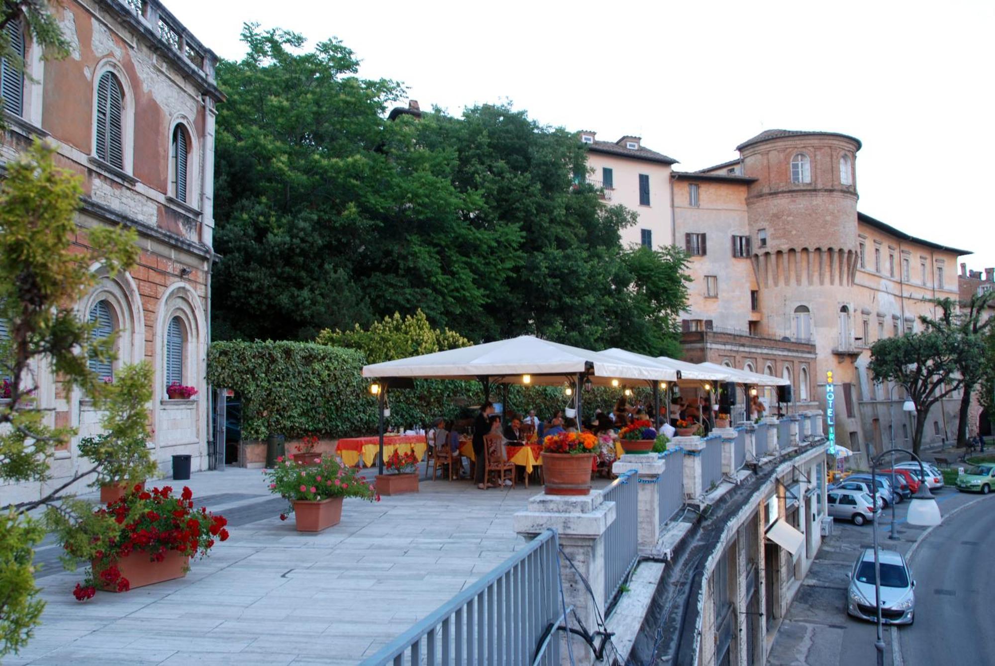 Hotel Iris Perugia Exterior photo