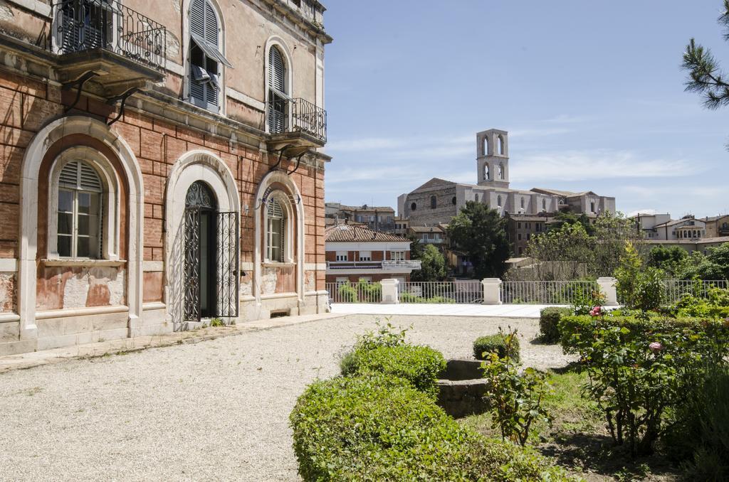 Hotel Iris Perugia Exterior photo